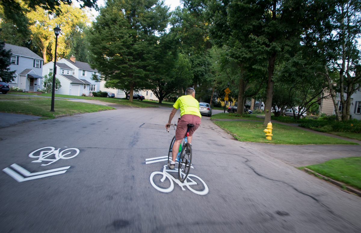A Neighborhood Greenway Rochester’s First Bike Boulevard Streets for