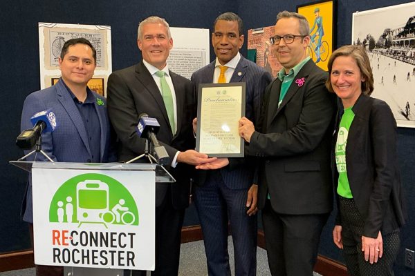 IMG_5208 (1) IMG_5208 (1)